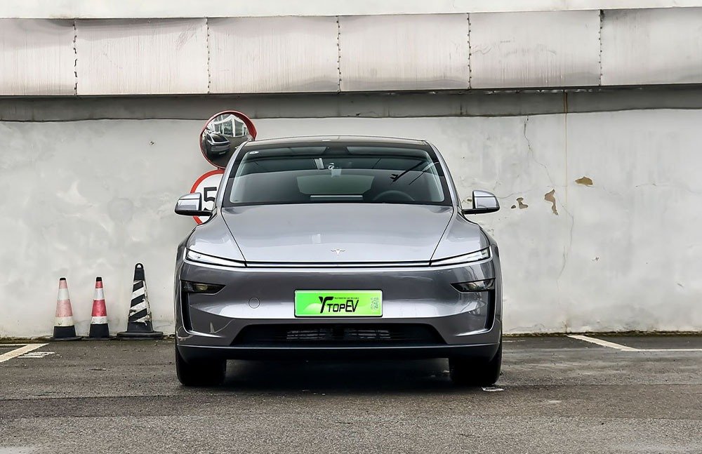 imgi_3_1_3(3) 2026 Tesla Model Y(Facelift)– China Export Vehicle | Chinese cars in Zimbabwe - Image 1