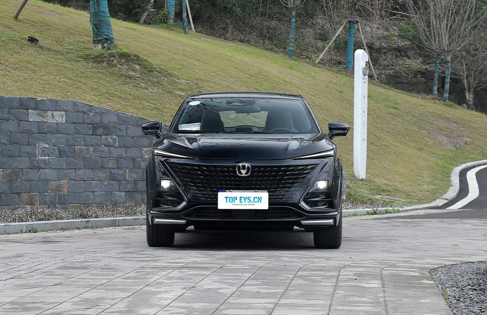 imgi_3_1_3(1) Changan UNI-T– For Sale From China | Chinese cars in Zimbabwe - Image 1